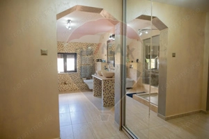 Casă / Vilă cu 5 camere de vânzare - imagine 17