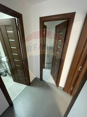 Spațiu comercial de 43.72mp de închiriat în zona Central - imagine 4