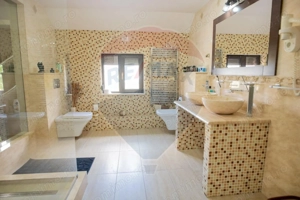 Casă / Vilă cu 5 camere de vânzare - imagine 18