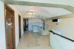 Casă / Vilă cu 5 camere de vânzare - imagine 8