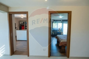 Casă / Vilă cu 5 camere de vânzare - imagine 13