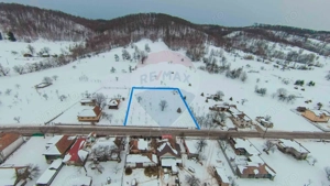 Teren intravilan, de vânzare în Damiș- Bratca pe Strada Principală 274 - imagine 2