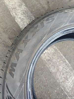 Vând anvelope vara maxxis victra sport 5 - imagine 2