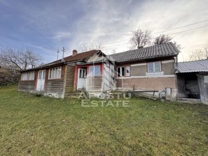 Casa batraneasca la munte, in Hunedoara, Tinutul Padurenilor, Cerbal - imagine 2