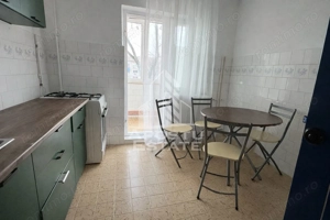 Apartament 2 camere , decomandat, etajul 3/4, zona Girocului - imagine 4