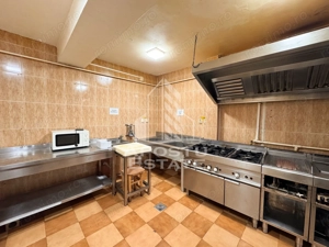 Spatiu comercial, capacitate 120 persoane, Pietonala Corvin, Hunedoara - imagine 9