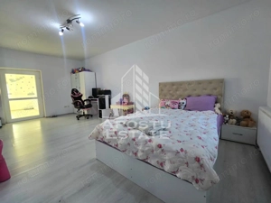 Casa individuala la intrare in Sag, teren de 1.800 mp,  mobilata - imagine 20