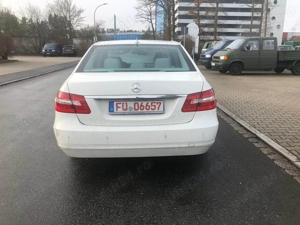 Mercedes E200 2010 SUPER PRET - imagine 4