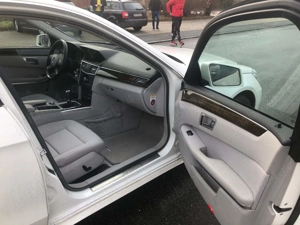 Mercedes E200 2010 SUPER PRET - imagine 10