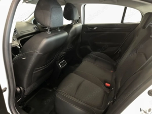 Renault Megane - imagine 11