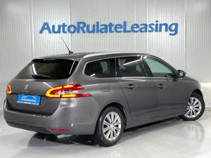 Peugeot 308 - imagine 3