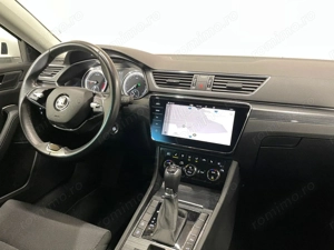 Skoda Superb - imagine 8