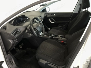 Peugeot 308 - imagine 5