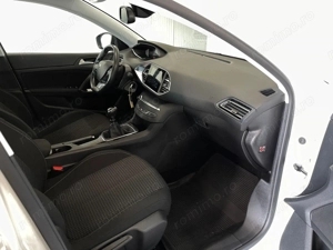 Peugeot 308 - imagine 9