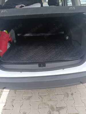 Dacia Duster 4x4, 98.000  km, 1.5 dci, manuală  - imagine 9