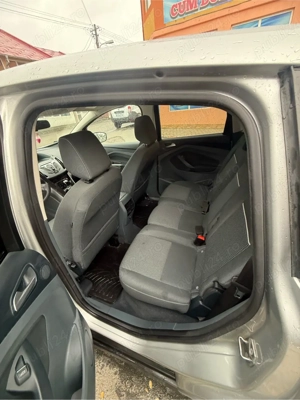 Ford CMax  - imagine 4