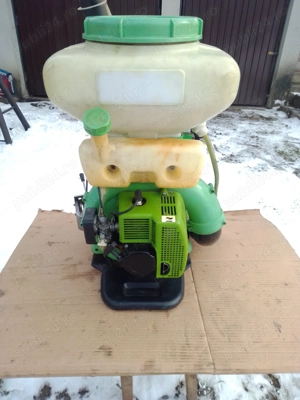 vând atomizor ATIKA prorum 16 litri 