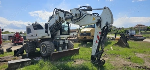  Excavator pe roți Liebherr A 914 C - imagine 2