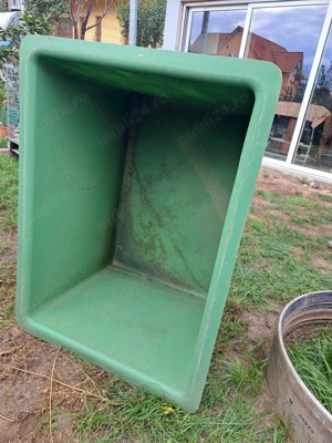 rezervor, (vana) pentru fructe, diverse utilizari, 700 litri , fibra de sticla