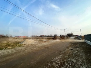 Teren IV 1999 mp, toate utilitățile, dublă deshidere, Cârcea