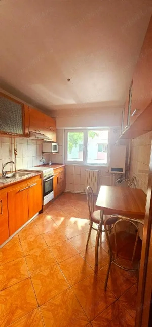 Apartament 3 camere decomandate zona Inel 2 - imagine 19