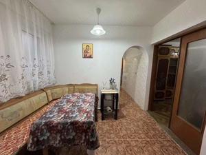 2 cam, decomandat, parter cu balcon, 53 mp, str. Primaverii, pretabil spatiu  comercial