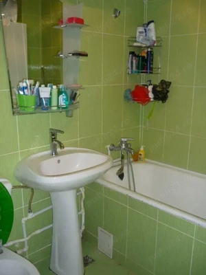 Apartament 3 camere decomandat - imagine 3