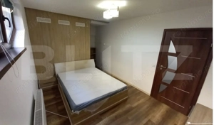 Apartament mobilat, 3 camere, 63 mp, curte 49 mp, parcare, cart Europa ! - imagine 10