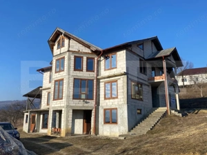 Casa P+E la rosu,teren 71 ari,Salva