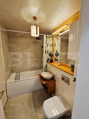 Apartament cu 3 camere la cheie, zona centrala - imagine 9