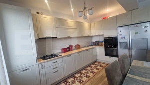 Apartament 3 camere decomandat, 2 bai, 105 mp cu balcon, Tractorul bloc nou - imagine 7