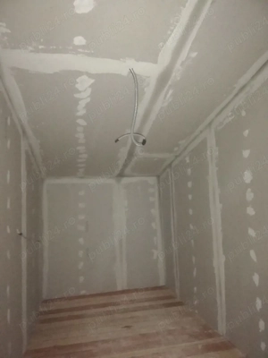 Zugrav Faiantar (Disponibil)  - imagine 2