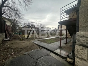 De vanzare casa in cartierul Grigorescu in zona 14 Iulie teren 1040mp - imagine 3