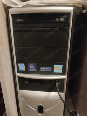 Calculator - unitate centrală, monitor, tastatura și mouse - imagine 2