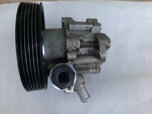 Pompă servodirecție peugeot 407 1.8 benzină  - imagine 3