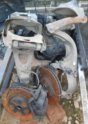 Fuzeta stânga față peugeot 407