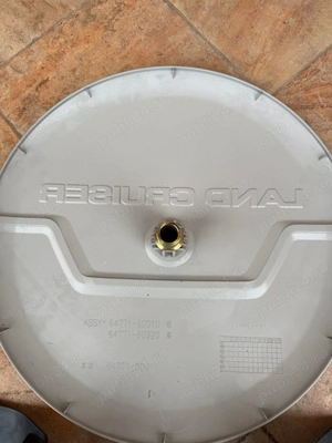 Capac Roată Rezervă Original Toyota Land Cruiser J120 / J150 – Argintiu - imagine 3