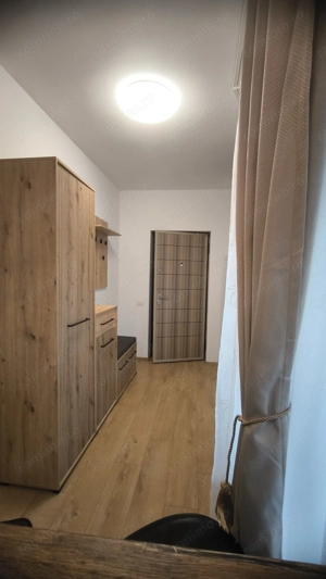 Zona Ronat, apartament la vila, totul nou, parcare privata, centrala, clima - imagine 8
