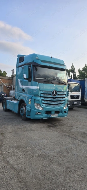 Mercedes Actros + Schmitz - imagine 2