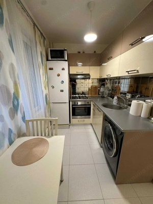 Garsonieră modernă, decomandată, balcon, parter, Auchan Vitan