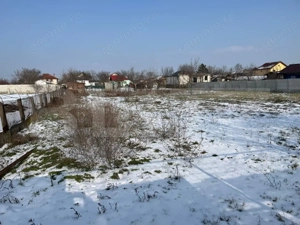 Teren intravilan 1.500 mp, deschidere 27 m, Com. Malu Mare