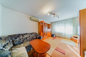 Apartament 3 camere, Micalaca zona 300, etaj 1, decomandat, comision 0%