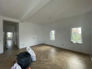 Duplex pe parter 4 camere separat prin dressing - Urseni - imagine 4