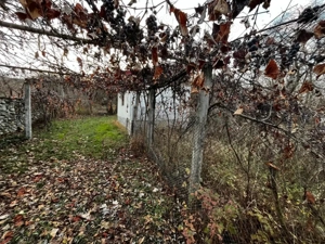 Casă + teren generos de vânzare în Strâmba Jiu  - imagine 9