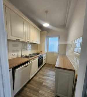 Apartament 3 camere decomandat, 2 bai, gradina 155 mp, parcare, Zona Catanelor