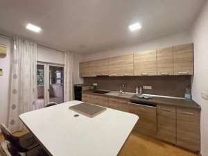 Casa Individuala 5 camere - Mosnita Veche - imagine 6