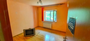 Vand apartament 3 camere, 2 bai
