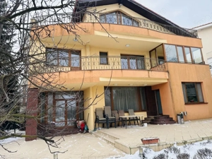 Resedinta emblematica in Chiajna-Rosu pe malul lacului, 785 mp, 2500 mp teren  - imagine 4