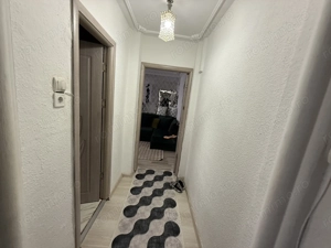 Apartament cu 3 camere de vânzare în zona Groapa - imagine 7