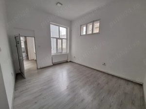 Spațiu de birouri   comercial de închiriat   Centru Galați  - imagine 2